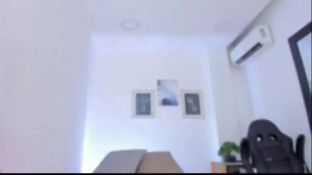Image 7 of emelie_89 Stream on Chaturbate on 22 days ago