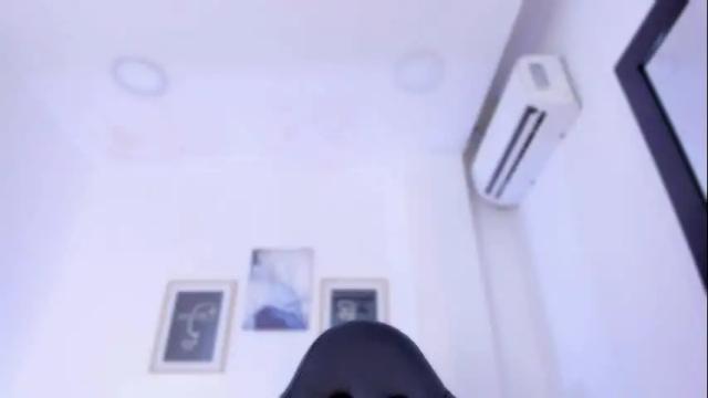 Image 2 of emelie_89 Stream on Chaturbate on 11 days ago
