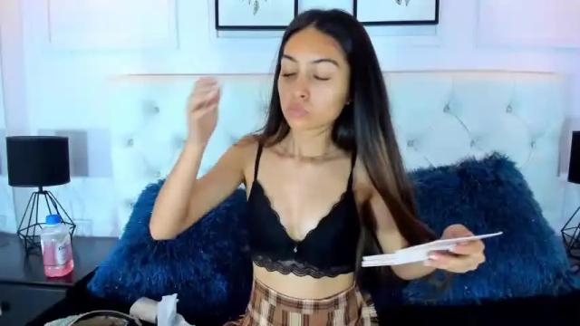 Image 6 of emelie_ch_ Stream on Chaturbate on 18 months ago