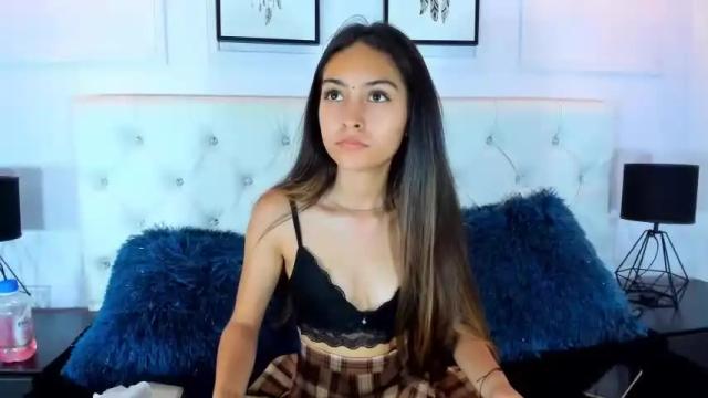 Image 8 of emelie_ch_ Stream on Chaturbate on 18 months ago