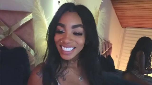 Image 2 of emely_brandon_ Stream on Chaturbate on 14 months ago