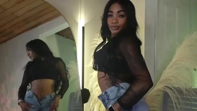 Image 10 of emely_brandon_ Stream on Chaturbate on 13 months ago