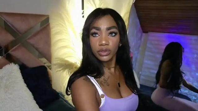 Image 6 of emely_brandon_ Stream on Chaturbate on 13 months ago