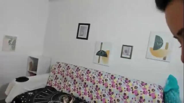 Image 3 of emely_garcia Stream on Chaturbate on 3 months ago