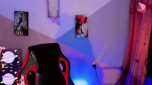 Image 6 of emely_rous Stream on Chaturbate on 27 days ago