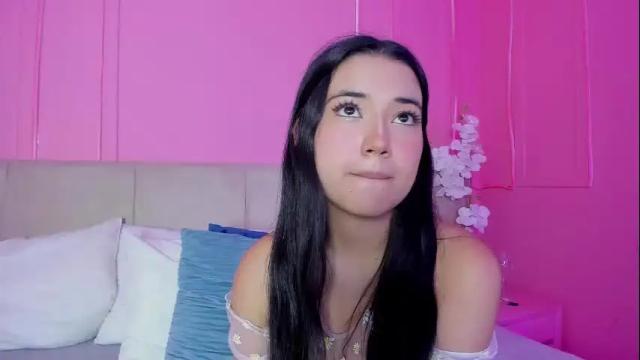 Thumbnail 1, emelyy_carter's Stream at Chaturbate, 1 month ago