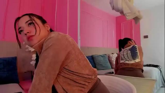 Image 2 of emelyy_carter Stream on Chaturbate on 1 month ago
