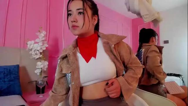 Image 3 of emelyy_carter Stream on Chaturbate on 1 month ago