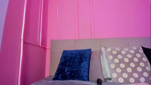 Thumbnail 1, emelyy_carter's Stream at Chaturbate, 1 month ago