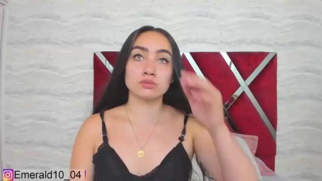 Thumbnail 1, emerald_foxx's Stream at Chaturbate, 15 months ago