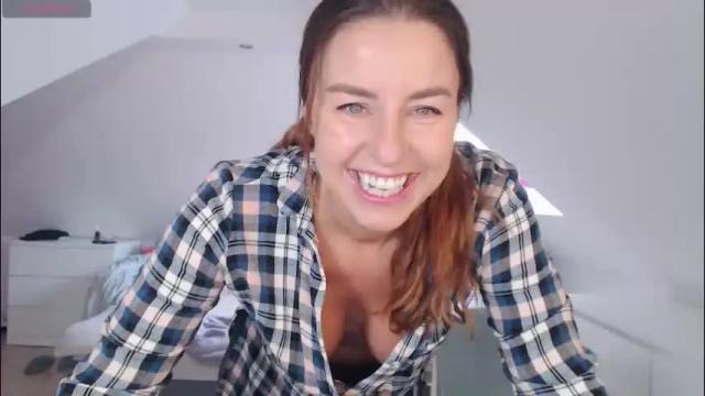 Thumbnail 1, emerald_kittycat's Stream at Chaturbate, 2 months ago