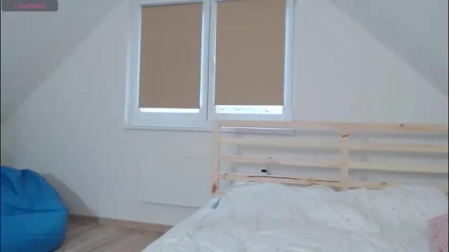 Thumbnail 1, emerald_kittycat's Stream at Chaturbate, 2 months ago