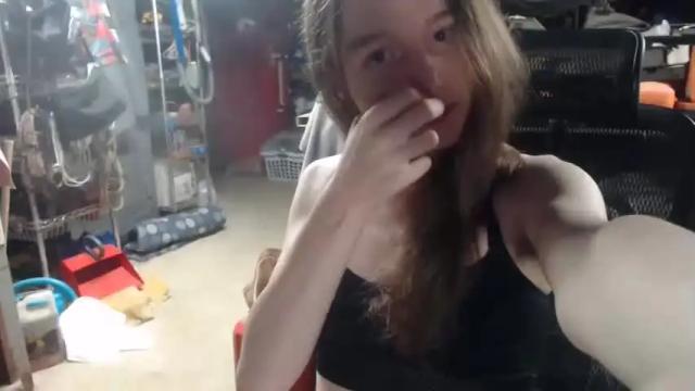 Image 11 of emeraldtgirl Stream on Chaturbate on 21 months ago