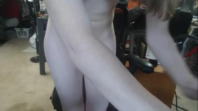 Image 4 of emeraldtgirl Stream on Chaturbate on 1 month ago
