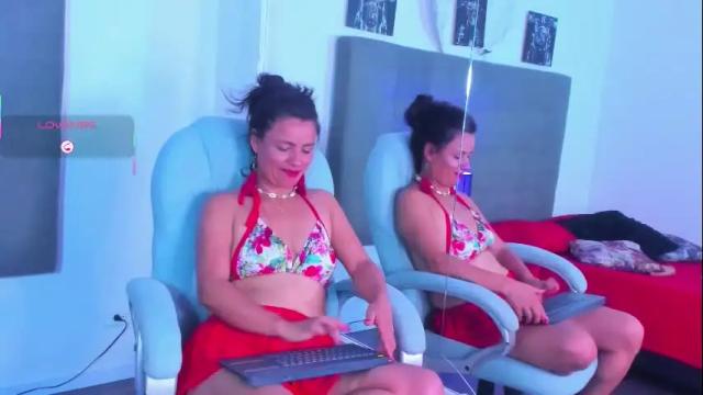 Thumbnail 3, emi_kitty's Stream at Chaturbate, 21 days ago