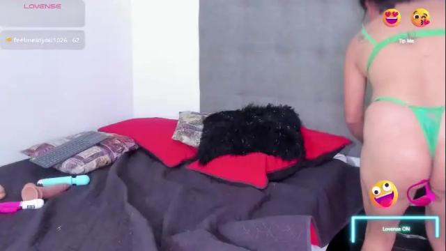 Image 8 of emi_kitty Stream on Chaturbate on 8 days ago