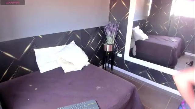 Thumbnail 1, emi_kitty's Stream at Chaturbate, 5 days ago