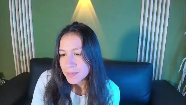 Image 11 of emigomez_ Stream on Chaturbate on 2 days ago