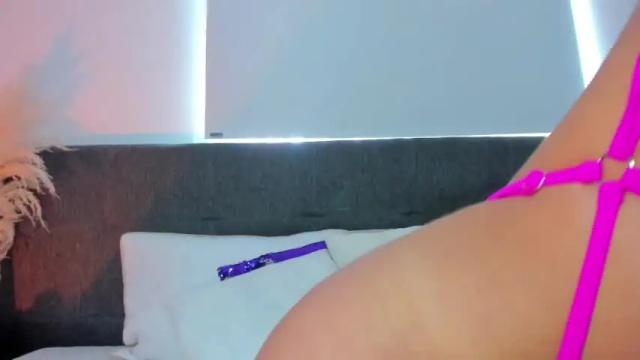 Thumbnail 2, emiily_bell's Stream at Chaturbate, 14 months ago