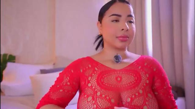 Image 8 of emiily_bell Stream on Chaturbate on 2 months ago