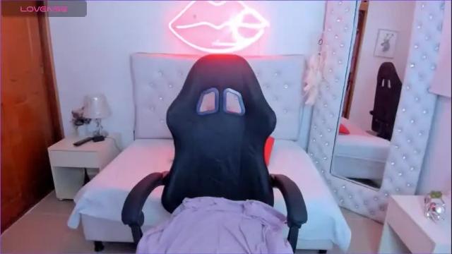 Thumbnail 3, emiily_cortes's Stream at Chaturbate, 13 days ago