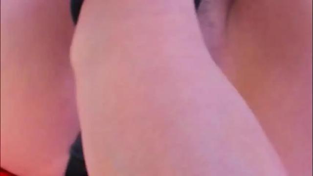 Image 4 of emiily_parkerr Stream on Chaturbate on 2 days ago