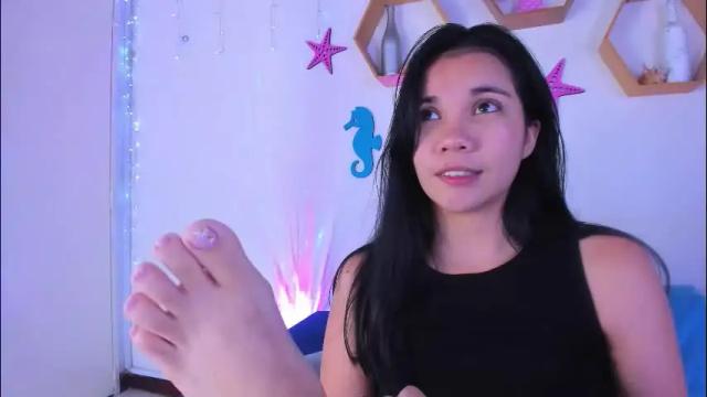 Image 10 of emiily_parkerr Stream on Chaturbate on 8 days ago