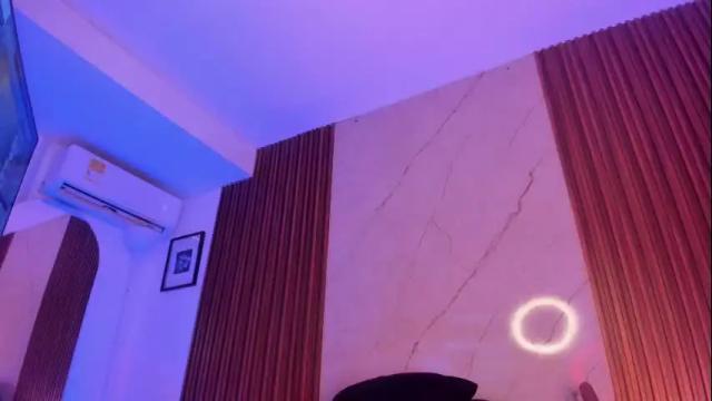Image 11 of emiilycollins1 Stream on Chaturbate on 1 month ago