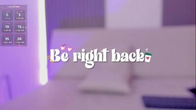 Image 7 of emiilycutex_ Stream on Chaturbate on 29 days ago