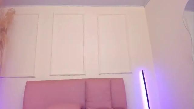 Image 8 of emiilycutex_ Stream on Chaturbate on 1 month ago