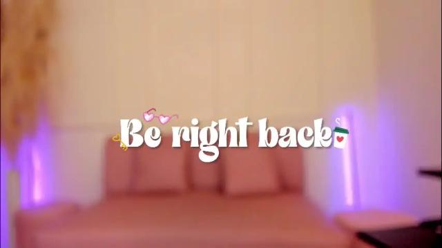 Image 8 of emiilycutex_ Stream on Chaturbate on 1 month ago