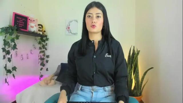 Image 7 of emiilys_choopper Stream on Chaturbate on 1 month ago