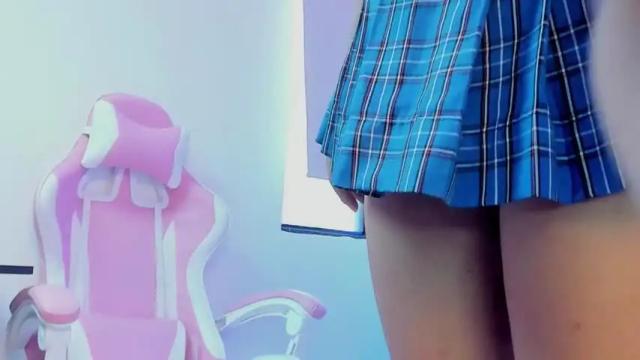 Image 11 of emiilysaenz_ Stream on Chaturbate on 25 months ago