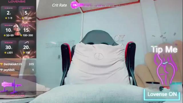 Image 8 of emiilysaenzz Stream on Chaturbate on 1 month ago
