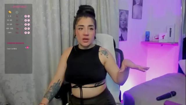 Image 11 of emilayton_ Stream on Chaturbate on 1 month ago