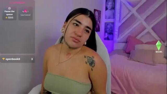 Thumbnail 3, emilayton_'s Stream at Chaturbate, 2 months ago