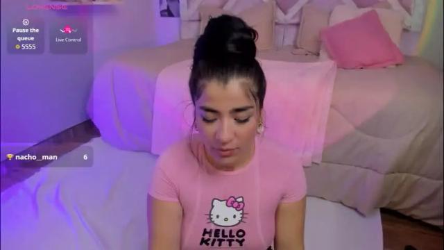 Image 8 of emilayton_ Stream on Chaturbate on 2 months ago