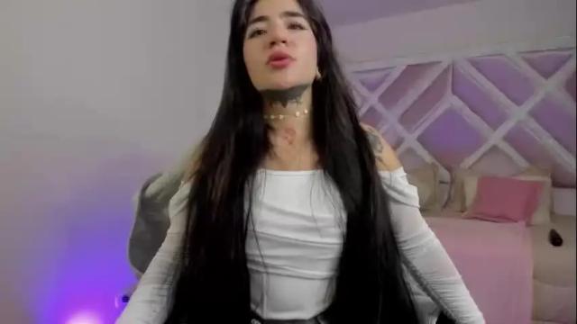 Thumbnail 3, emilayton_'s Stream at Chaturbate, 1 month ago