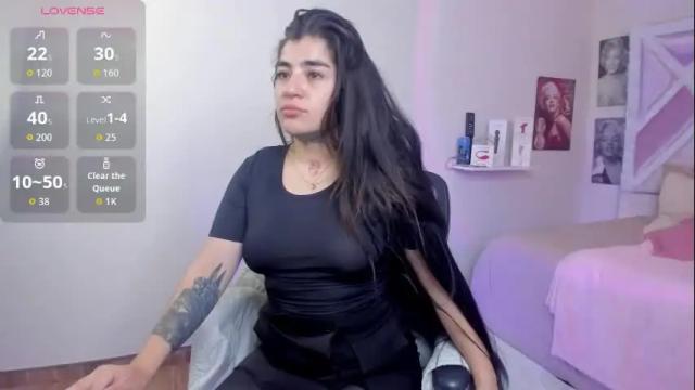 Thumbnail 1, emilayton_'s Stream at Chaturbate, 1 month ago