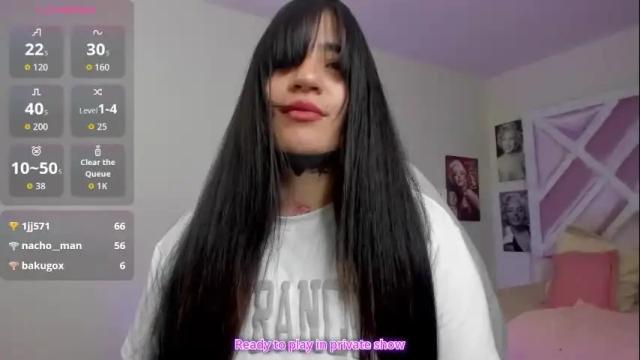 Image 6 of emilayton_ Stream on Chaturbate on 1 month ago