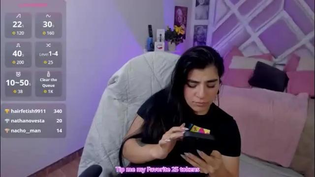 Image 7 of emilayton_ Stream on Chaturbate on 1 month ago