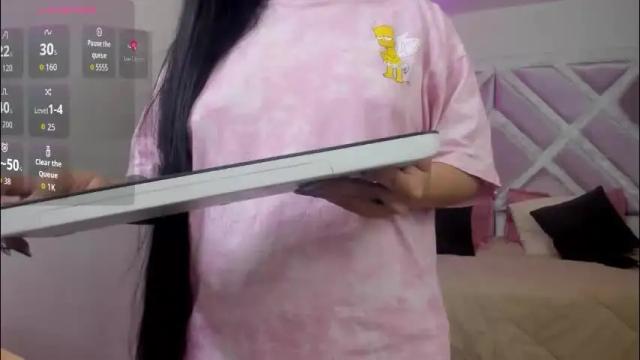 Image 7 of emilayton_ Stream on Chaturbate on 10 days ago