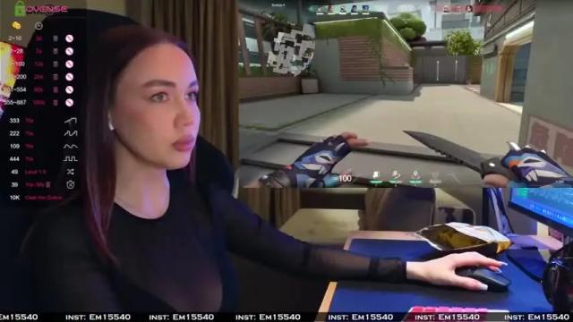 Image 2 of emili1_bc Stream on Chaturbate on 15 months ago