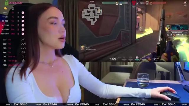 Image 8 of emili1_bc Stream on Chaturbate on 15 months ago