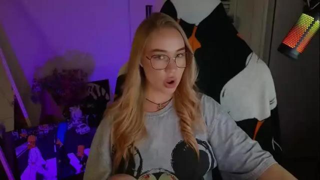 Image 3 of emili1_bc Stream on Chaturbate on 1 month ago