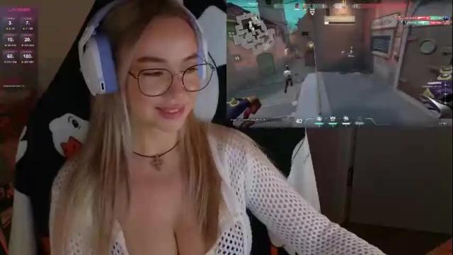 Thumbnail 1, emili1_bc's Stream at Chaturbate, 1 month ago