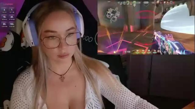 Image 12 of emili1_bc Stream on Chaturbate on 1 month ago