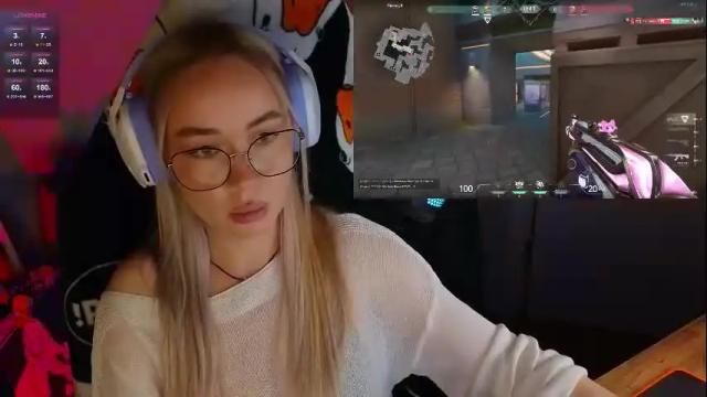 Image 12 of emili1_bc Stream on Chaturbate on 29 days ago