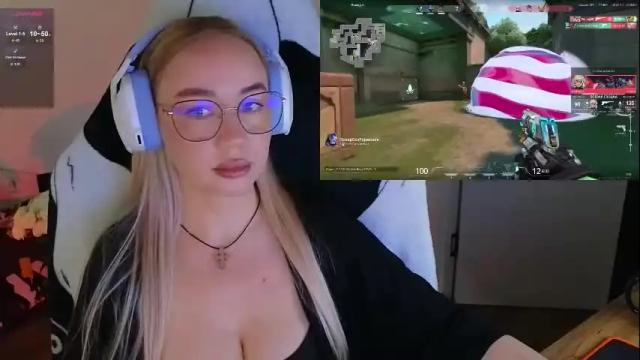 Image 12 of emili1_bc Stream on Chaturbate on 22 days ago