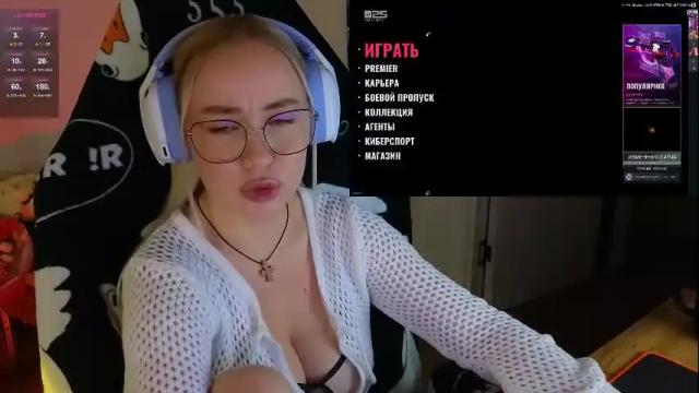 Image 8 of emili1_bc Stream on Chaturbate on 19 days ago